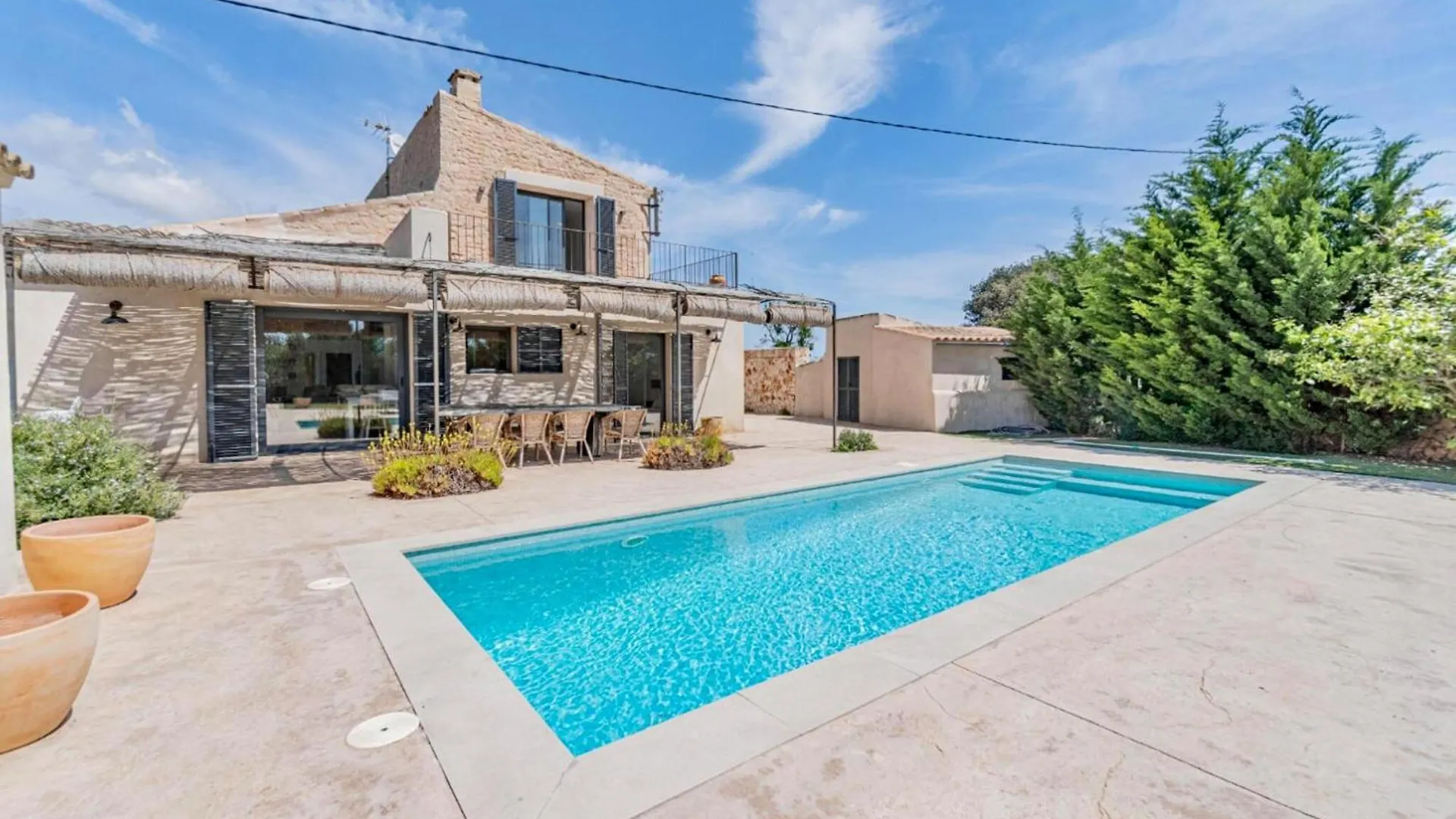 Casa Coco Villa Llombarts Vakantiehuis